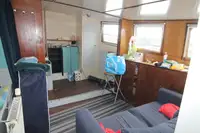बार्ज विक्रीसाठी