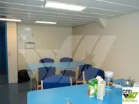 पुरवठा जहाज विक्रीसाठी