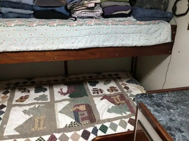 ट्रॉलर विक्रीसाठी