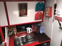 पायलट बोट विक्रीसाठी