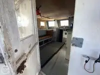 ट्रॉलर विक्रीसाठी