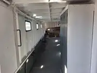 टोबोट विक्रीसाठी