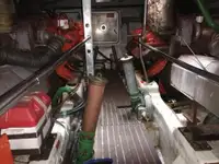 पायलट बोट विक्रीसाठी
