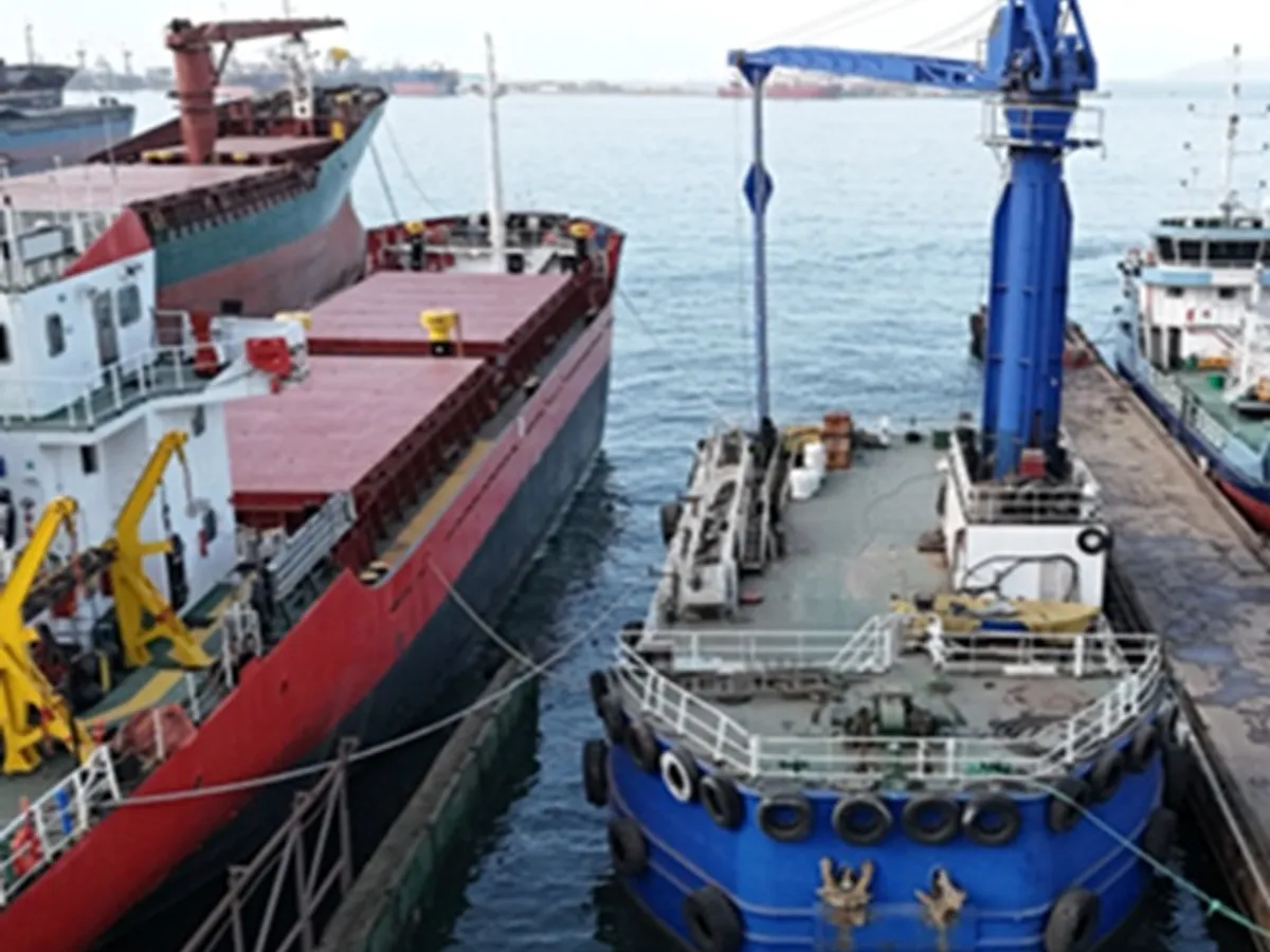 वर्क बोटी विक्रीसाठी