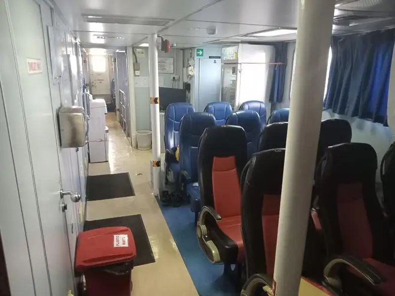 क्रू बोट विक्रीसाठी