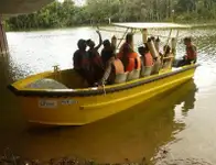 वर्क बोटी विक्रीसाठी