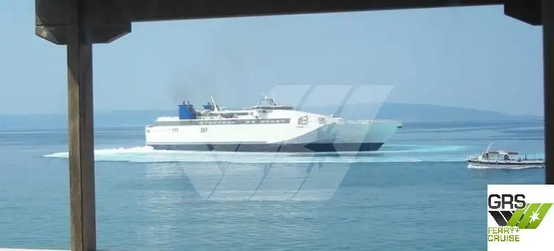 रो-रो जहाज विक्रीसाठी