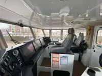 वर्क बोटी विक्रीसाठी