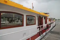 क्रूझ जहाज विक्रीसाठी