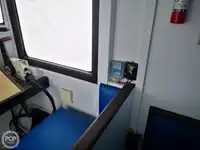 मासे प्रक्रिया नौका विक्रीसाठी
