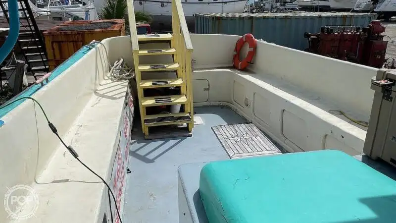 क्रूझ जहाज विक्रीसाठी
