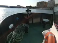 वर्क बोटी विक्रीसाठी