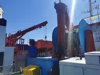पुरवठा जहाज विक्रीसाठी