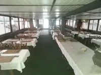 फेरी जहाज विक्रीसाठी