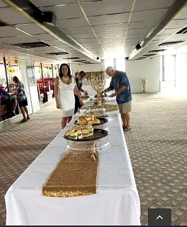 क्रूझ जहाज विक्रीसाठी