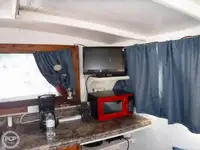 ट्रॉलर विक्रीसाठी