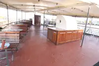 बार्ज विक्रीसाठी