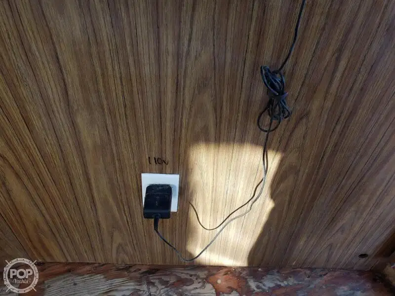 फेरी जहाज विक्रीसाठी