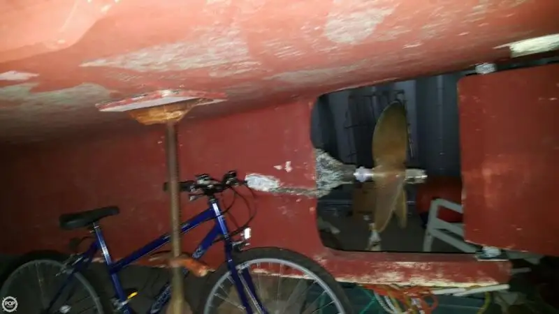 ट्रॉलर विक्रीसाठी