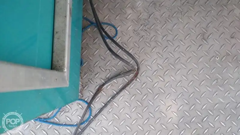 कंटेनर जहाज विक्रीसाठी