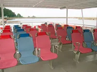 फेरी जहाज विक्रीसाठी