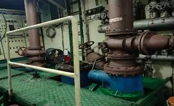 तेल/रासायनिक टँकर विक्रीसाठी
