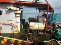 वर्क बोटी विक्रीसाठी