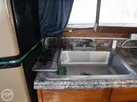 ट्रॉलर विक्रीसाठी