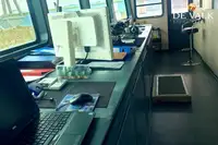 फेरी जहाज विक्रीसाठी