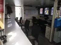सर्वेक्षण जहाज विक्रीसाठी