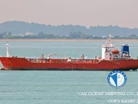 तेल/रासायनिक टँकर विक्रीसाठी