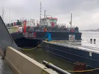फेरी जहाज विक्रीसाठी