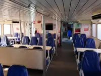फेरी जहाज विक्रीसाठी