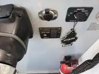 मासे प्रक्रिया नौका विक्रीसाठी
