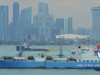 रेफ्रिजर जहाज विक्रीसाठी
