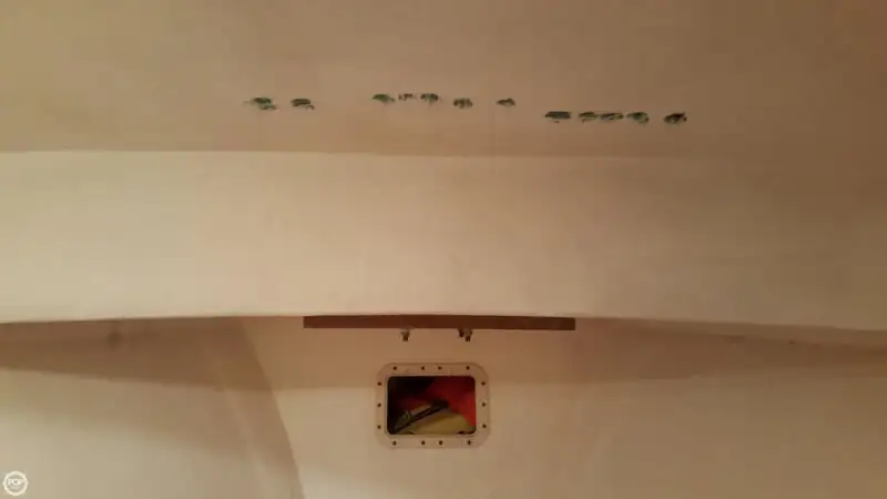 ट्रॉलर विक्रीसाठी