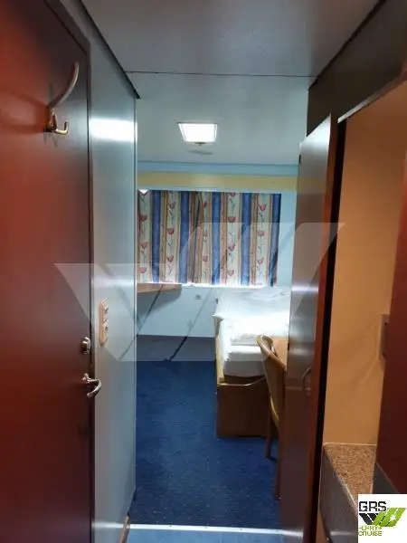 क्रूझ जहाज विक्रीसाठी