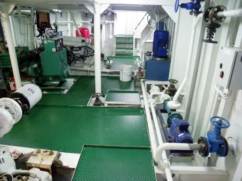 लँडिंग क्राफ्ट, टँक विक्रीसाठी