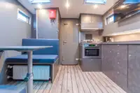 सर्वेक्षण जहाज विक्रीसाठी