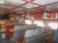 क्रू बोट विक्रीसाठी