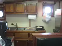 टोबोट विक्रीसाठी