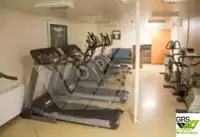 कंटेनर जहाज विक्रीसाठी