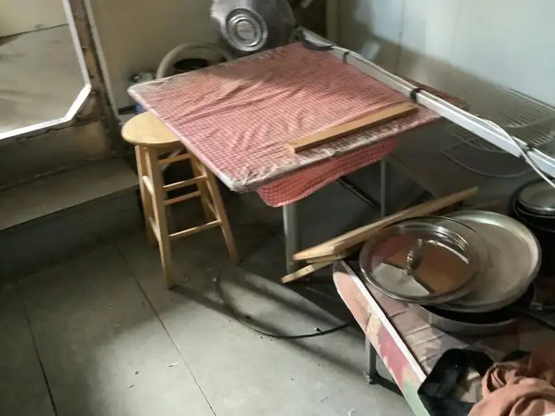 वर्क बोटी विक्रीसाठी