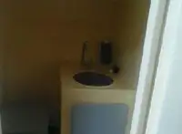 पायलट बोट विक्रीसाठी