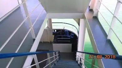 रो-रो जहाज विक्रीसाठी