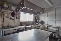 फ्लोटिंग हॉटेल विक्रीसाठी