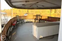 फेरी जहाज विक्रीसाठी