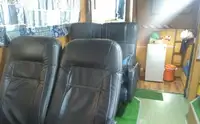 पायलट बोट विक्रीसाठी