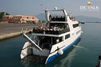 फेरी जहाज विक्रीसाठी