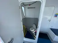 कॅटामारन विक्रीसाठी